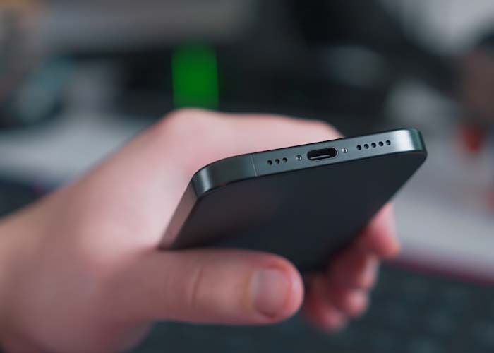 Apple iPhone 16 Pro available at reduced price on Flipkart