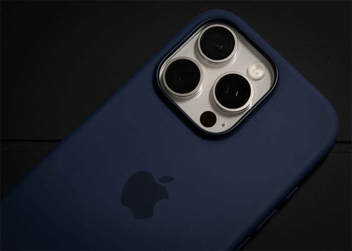 iPhone 16 Pro Max offer with big savings on Flipkart Big Billion Day