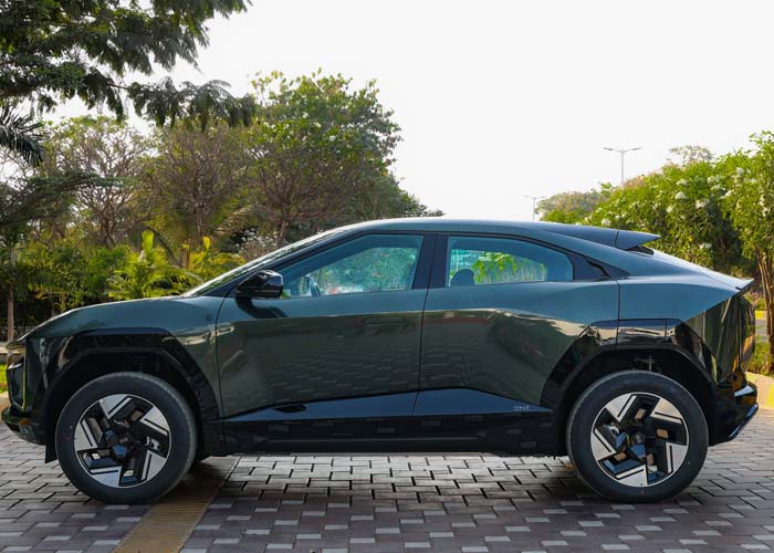 mahindra-be6-2025-price-range-features