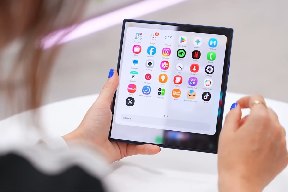 samsung-galaxy-z-fold7-big-billion-day-offer
