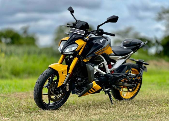 Side profile of TVS Apache RTR 310 showing sporty design