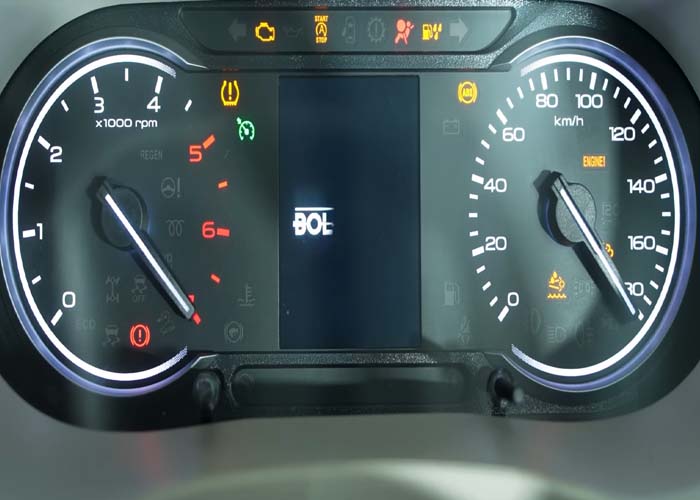 Mahindra Bolero Neo 2025 interior in Mocha Brown theme