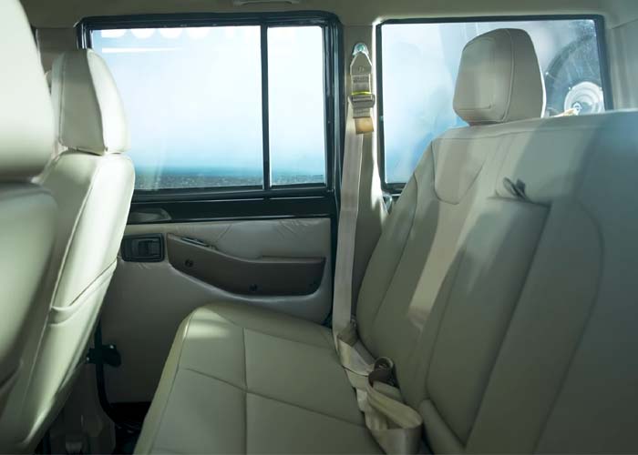 Mahindra Bolero Neo N11 top model with sleek modern styling