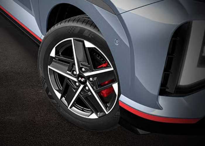 Rear profile of Hyundai Venue N Line 2025 with twin-tip exhaust and N Line badging