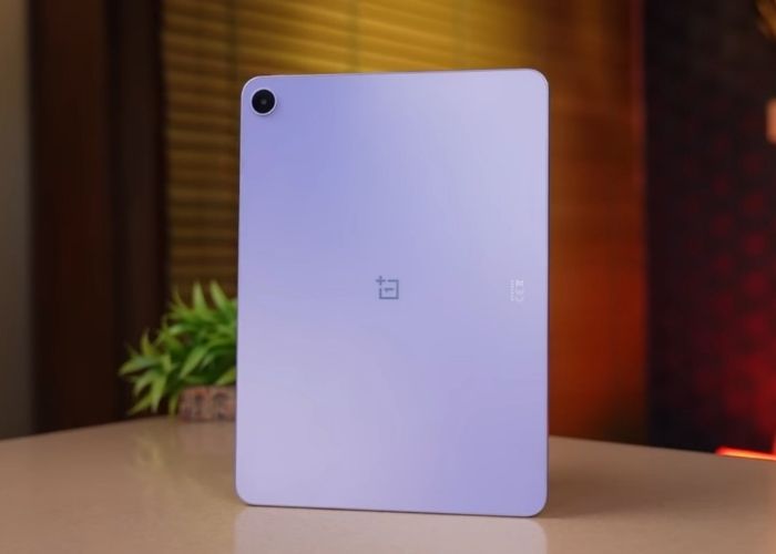 OnePlus Pad Go 2 showing new 120Hz LCD panel and slim bezels